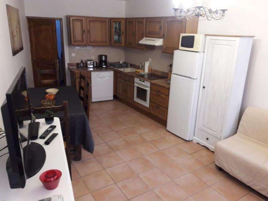 Apt En Luberon Appartement 3 Chambres Et Garage Privee Exteriér fotografie